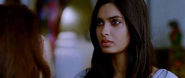 Watch Online Full Hindi Movie Cocktail (2012) On Putlocker Blu Ray Rip