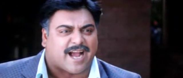 Screen Shot Of Hindi Movie Mere Dad Ki Maruti (2013) Download And Watch Online Free at worldfree4u.com