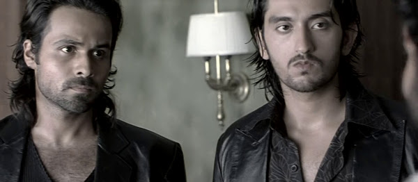 Screen Shot Of Hindi Movie Awarapan (2007) Download And Watch Online Free at worldfree4u.com